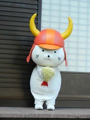 s DSCN6985 - 滋賀縣護國神社で御朱印をいただきました！彦根城にも立ち寄ってみよう！